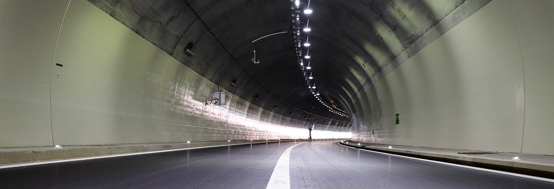 Bild von einem Tunnel Neue Tunnelbeleuchtung auf Umfahrung Wattwil 